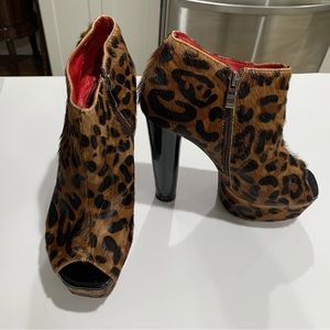 Emilio Frank platform open toe boots. Pony hair leopard print leather boots.